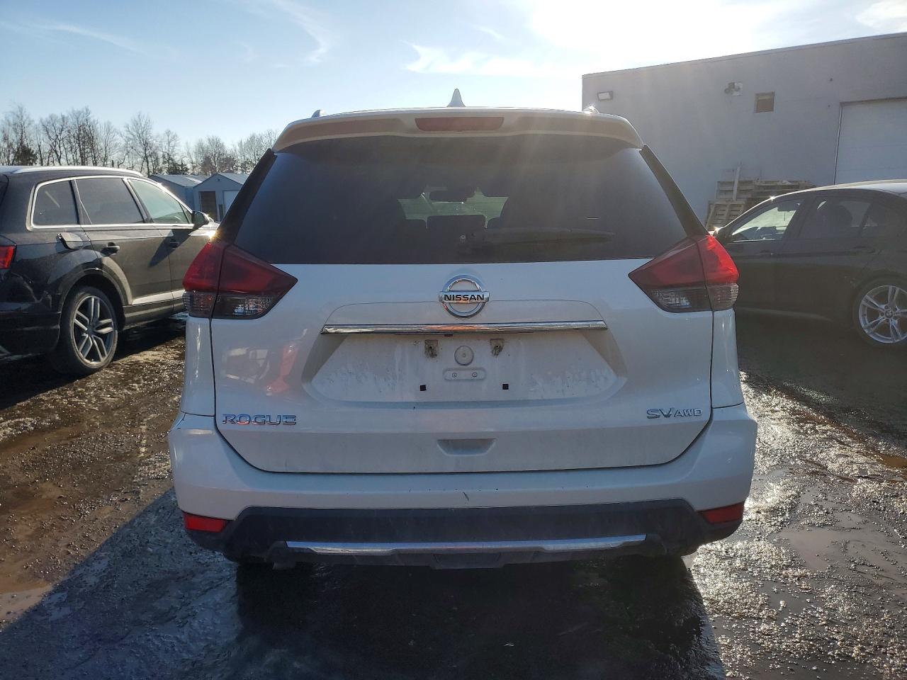 2020 NISSAN ROGUE S photo 6