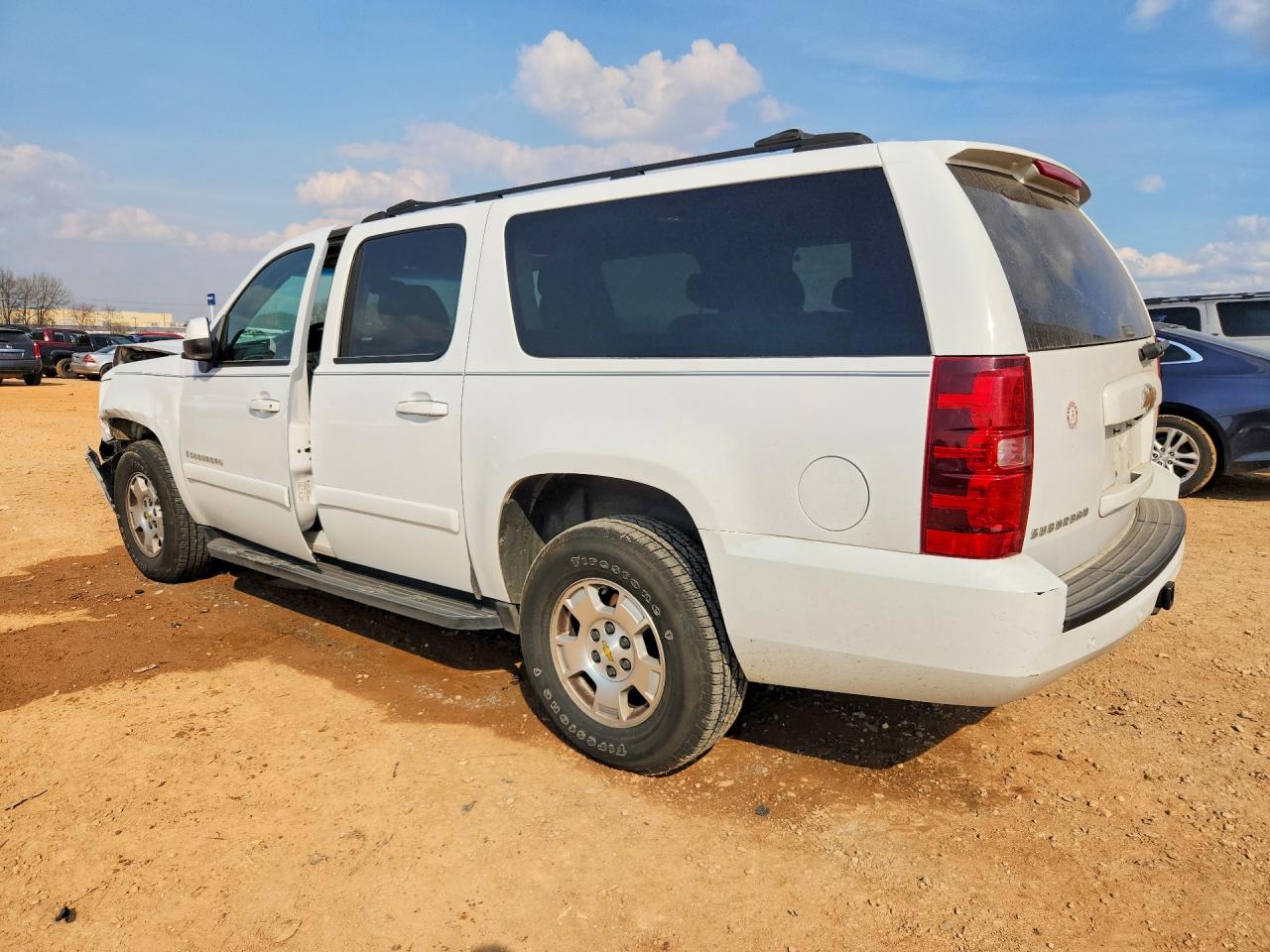 2007 CHEVROLET SUBURBAN C1500 photo 3