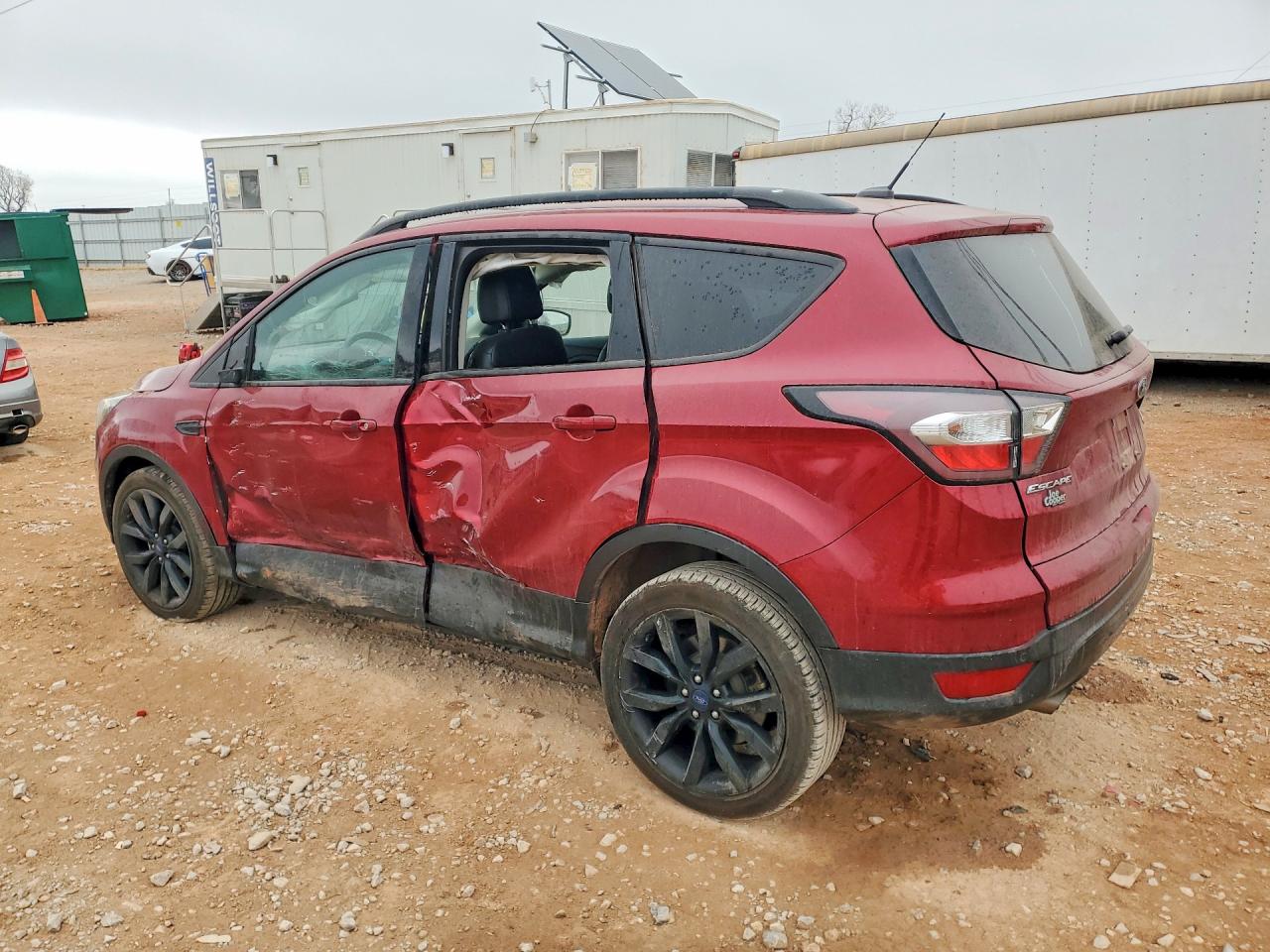 2017 FORD ESCAPE TITANIUM photo 3
