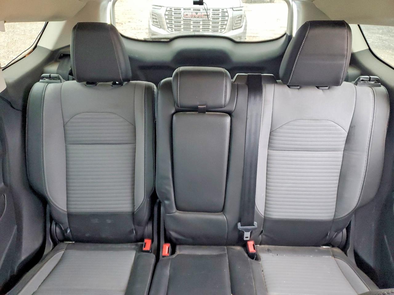2017 FORD ESCAPE TITANIUM photo 19