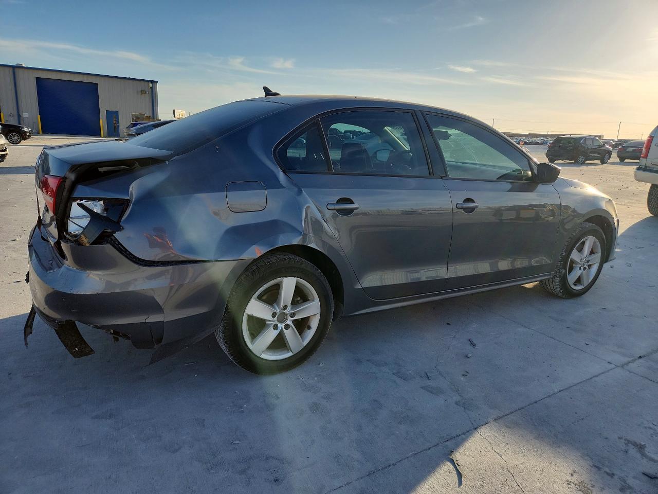 2015 VOLKSWAGEN JETTA TDI photo 5