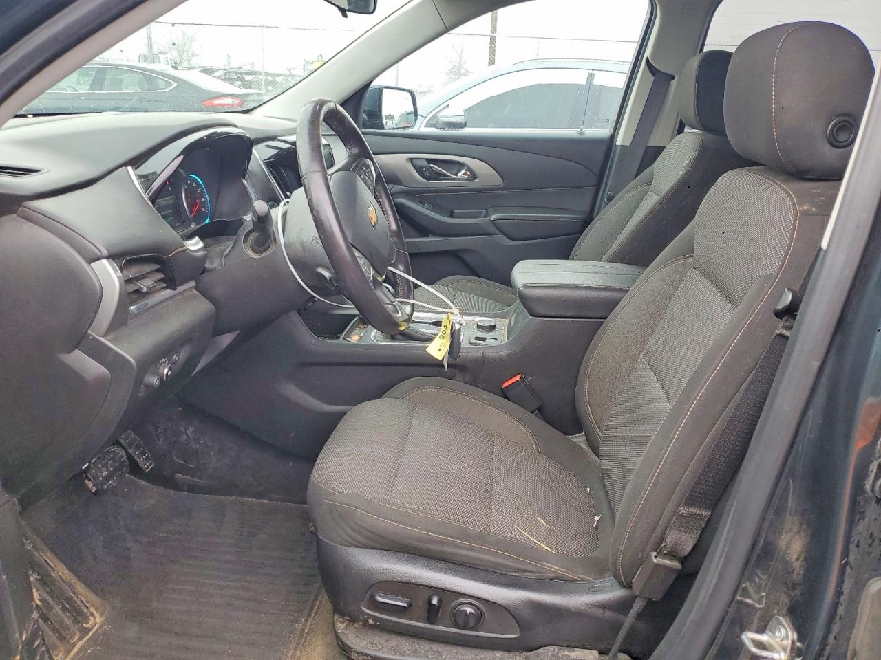 2019 CHEVROLET TRAVERSE LT photo 13