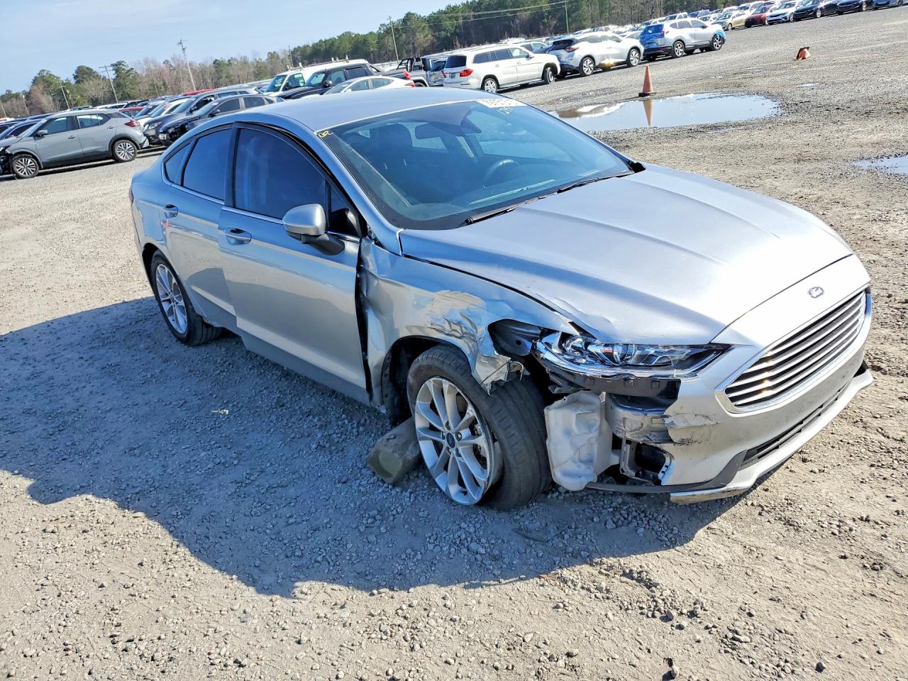 2020 FORD FUSION SE photo 7