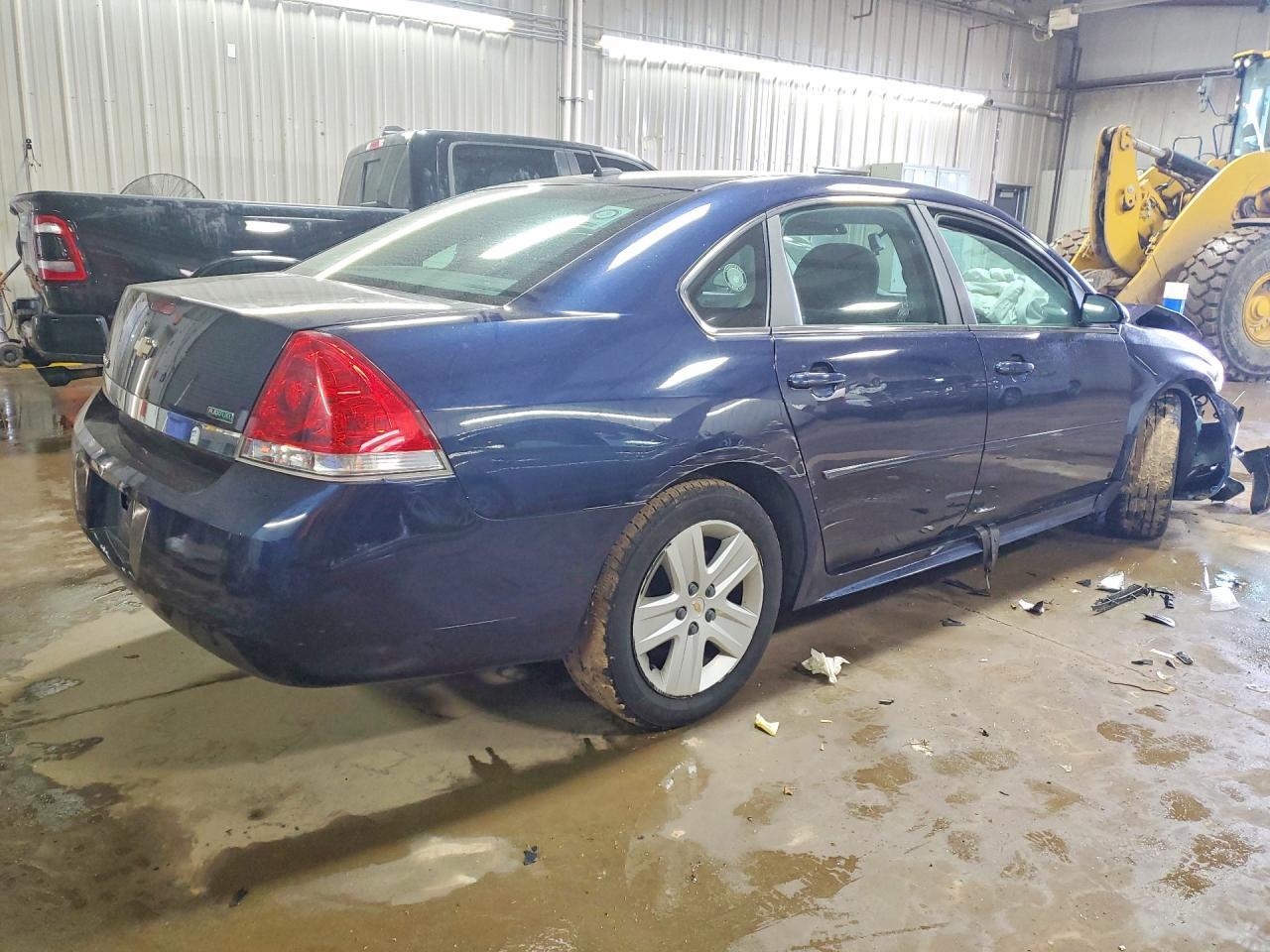 2011 CHEVROLET IMPALA LS photo 5