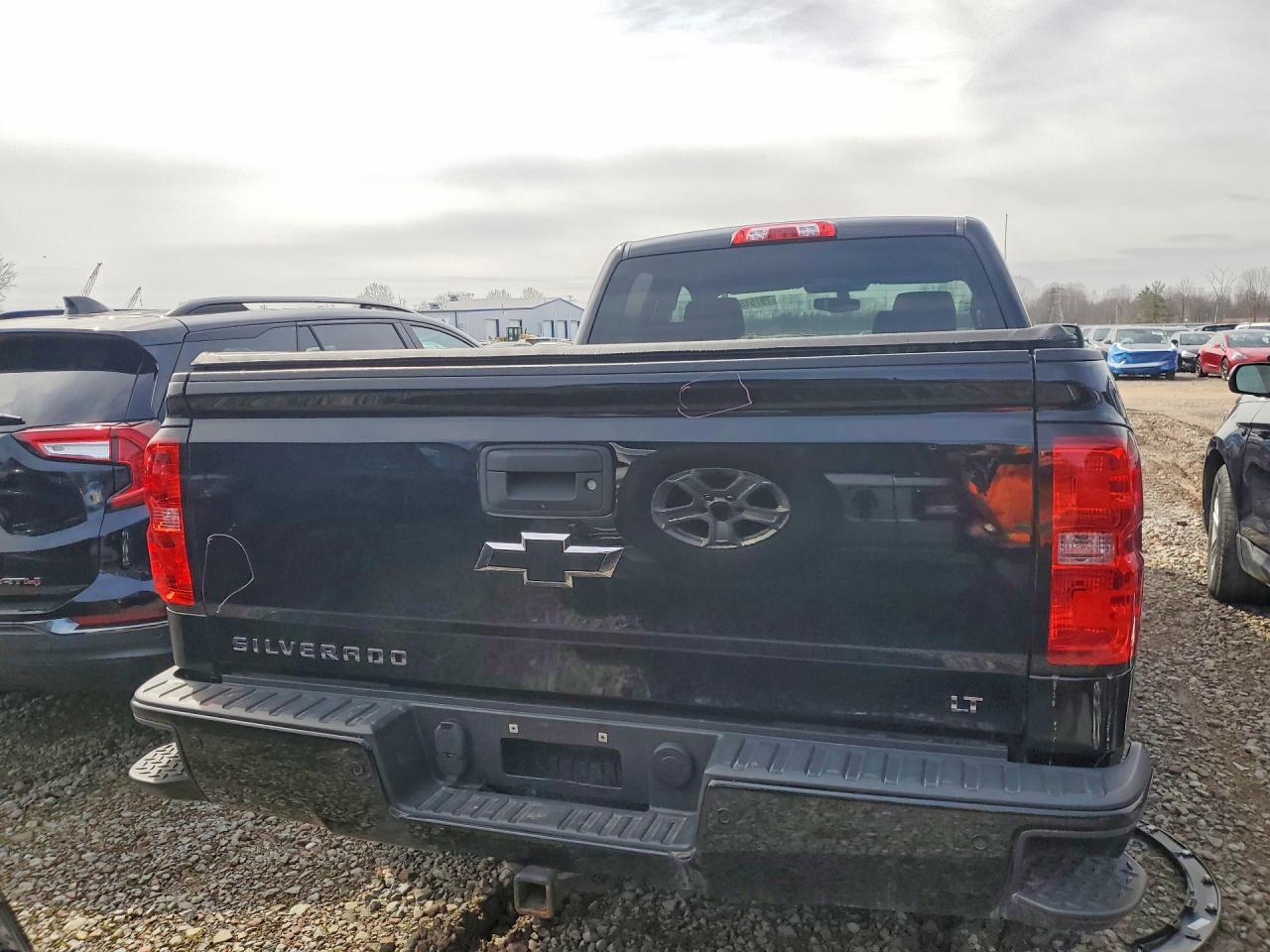 2017 CHEVROLET SILVERADO K1500 LT photo 11