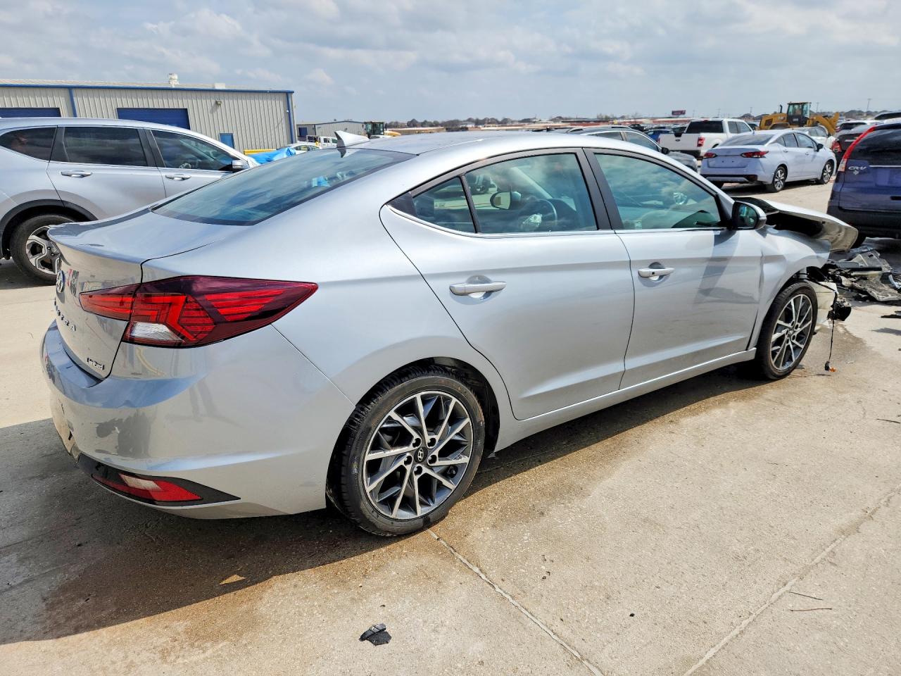 2020 HYUNDAI ELANTRA LIMITED photo 3