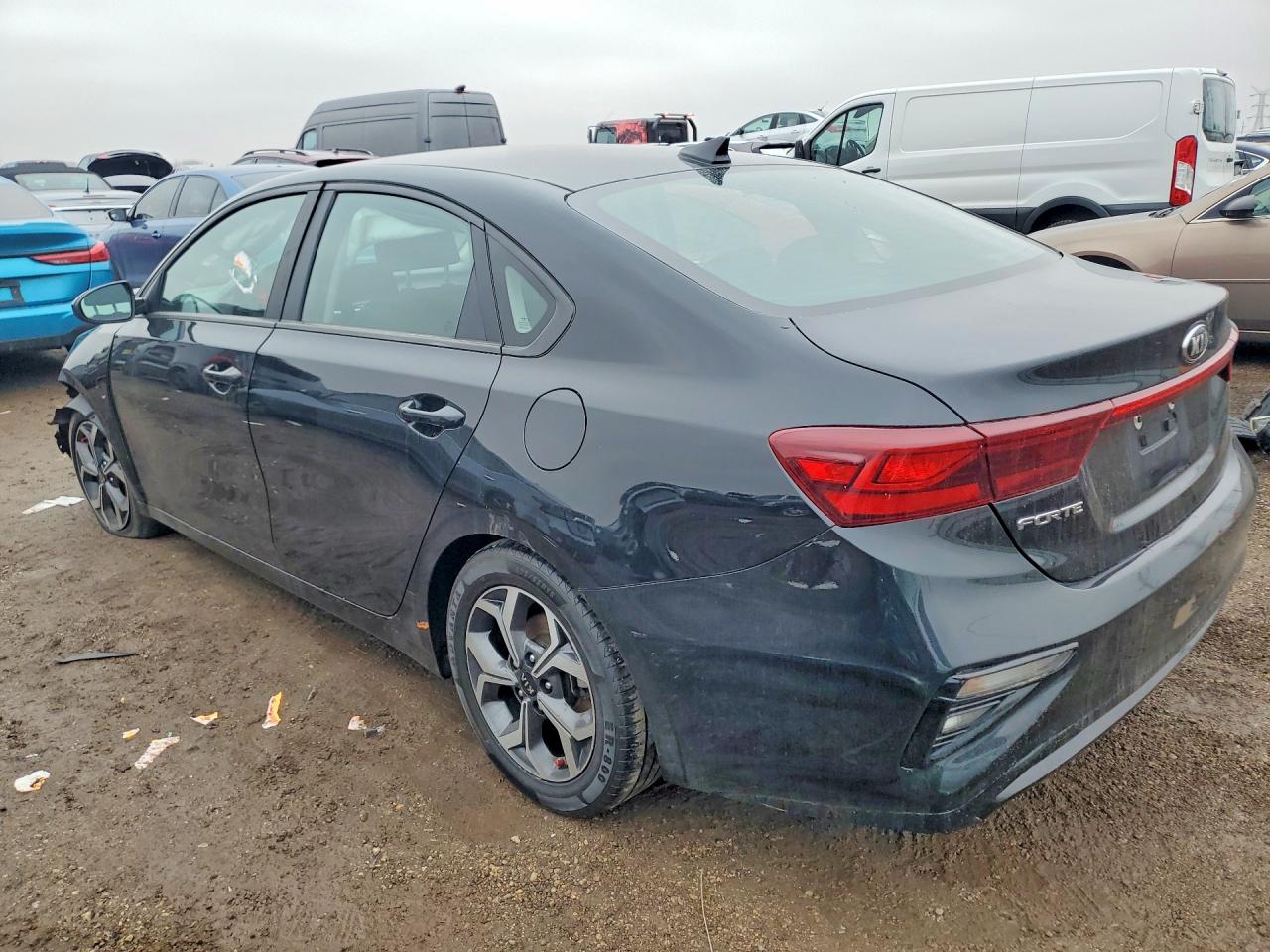 2021 KIA FORTE LXS photo 2