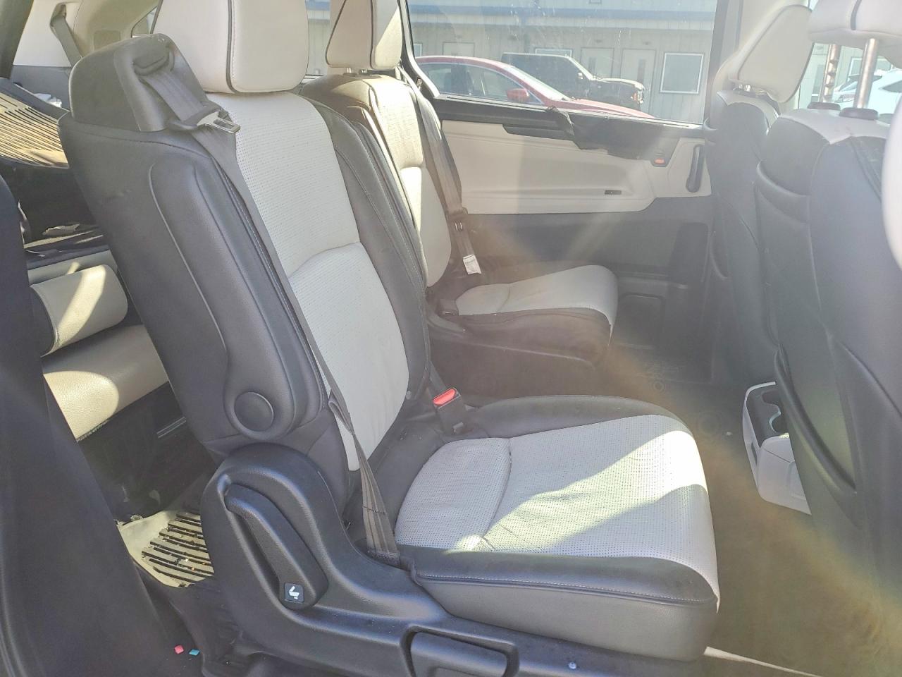 2025 HONDA ODYSSEY ELITE photo 19
