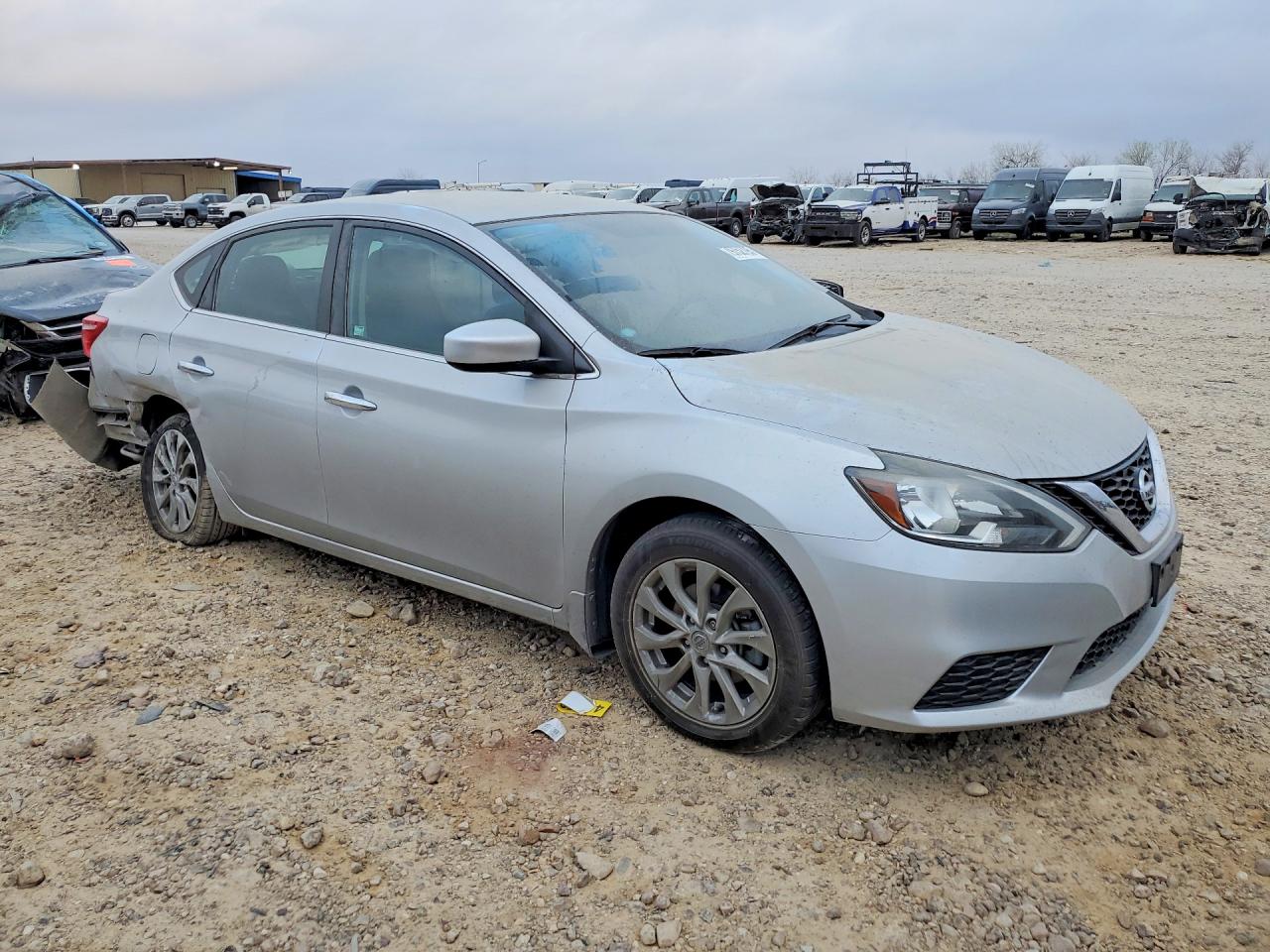 2019 NISSAN SENTRA S photo 10