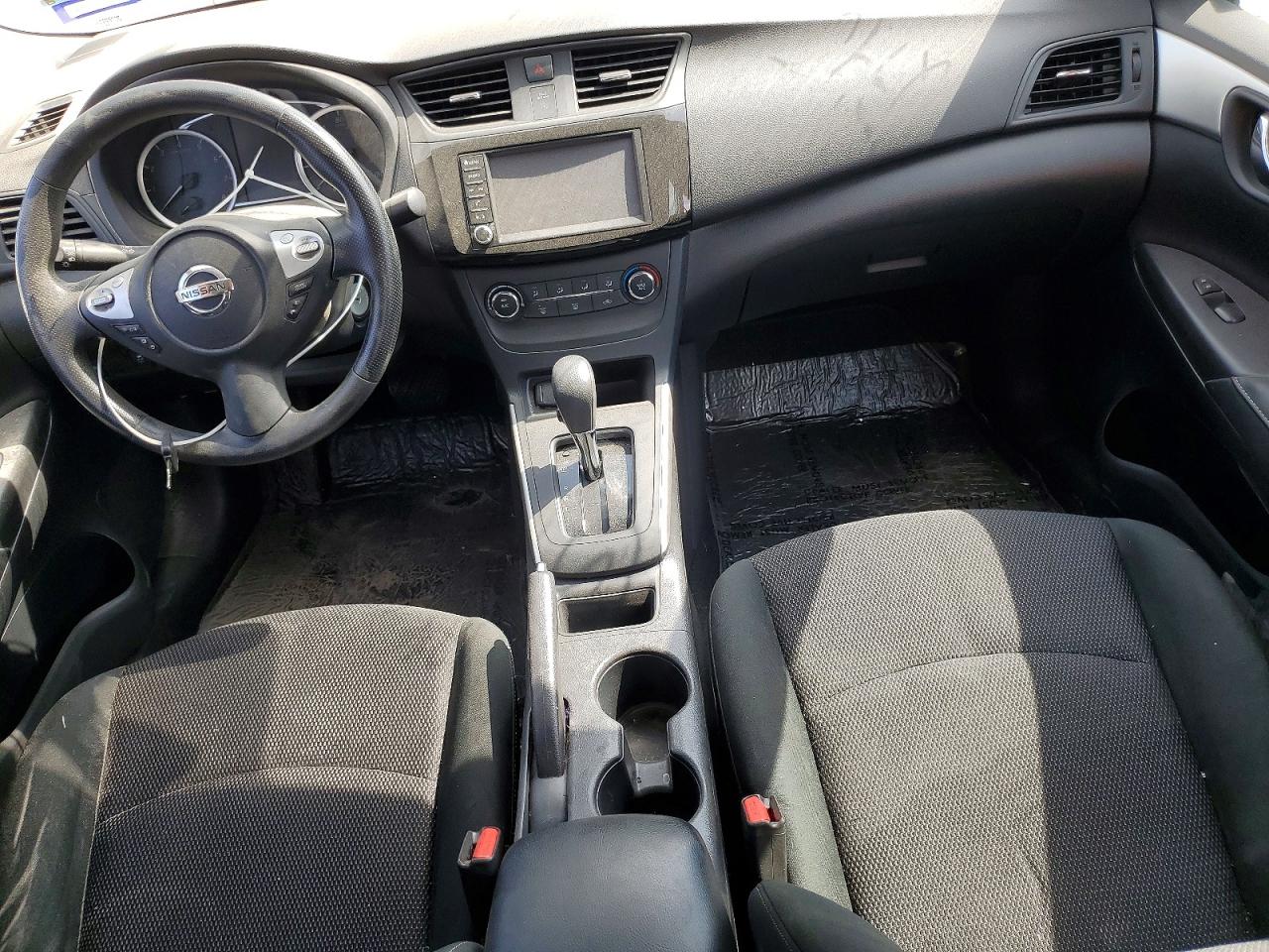 2019 NISSAN SENTRA S photo 22