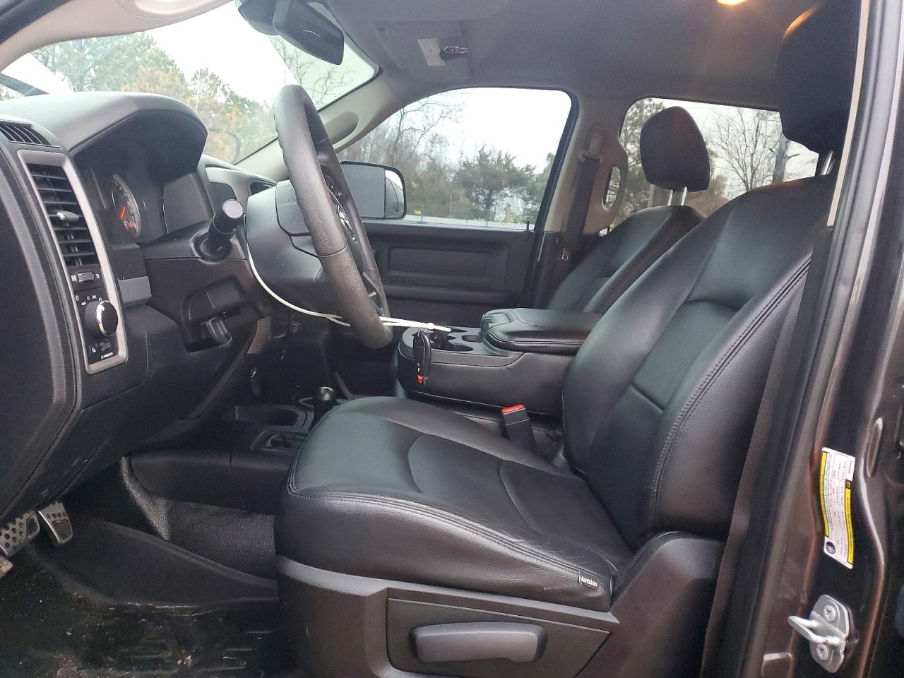 2018 RAM 2500 ST photo 7