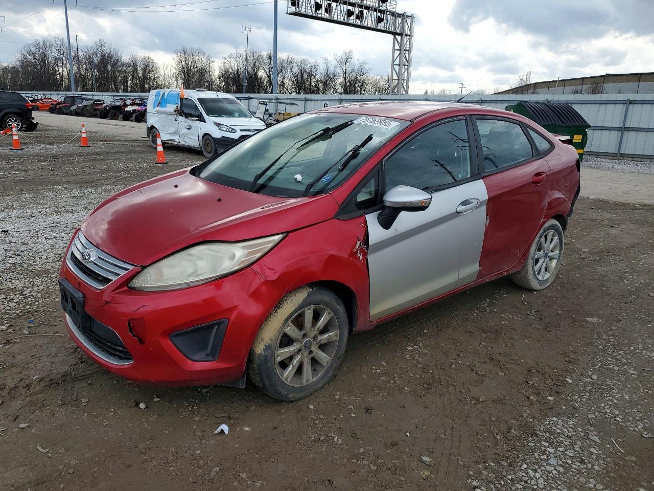 2012 FORD FIESTA