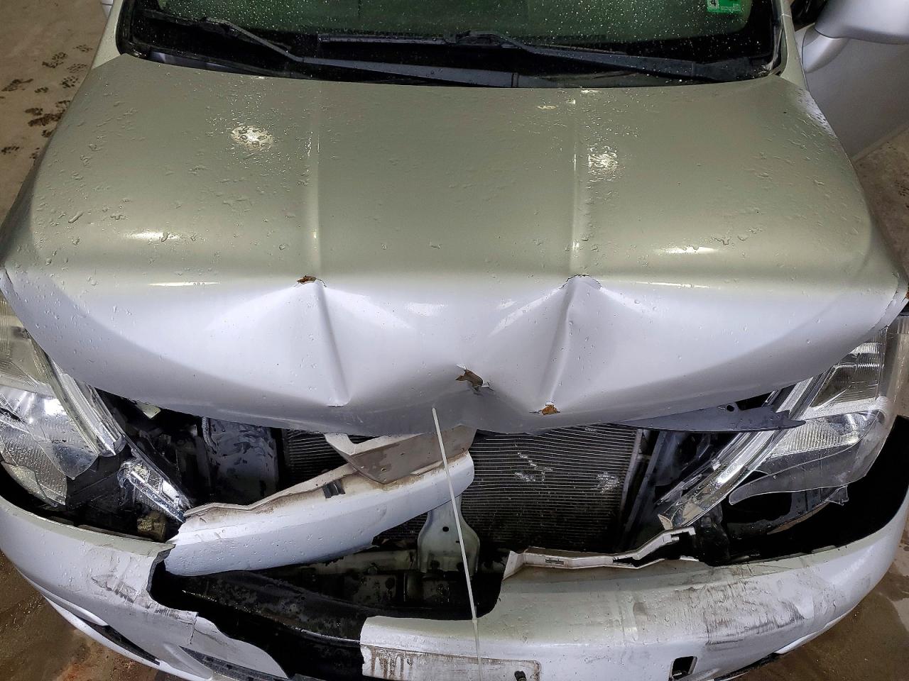 2011 NISSAN VERSA 1.8 S photo 11