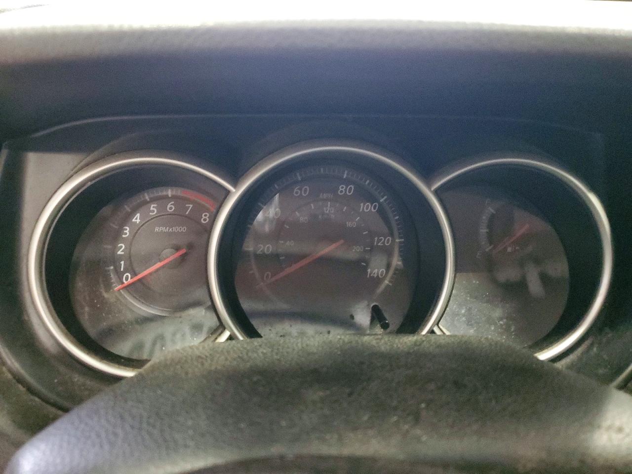 2011 NISSAN VERSA 1.8 S photo 9