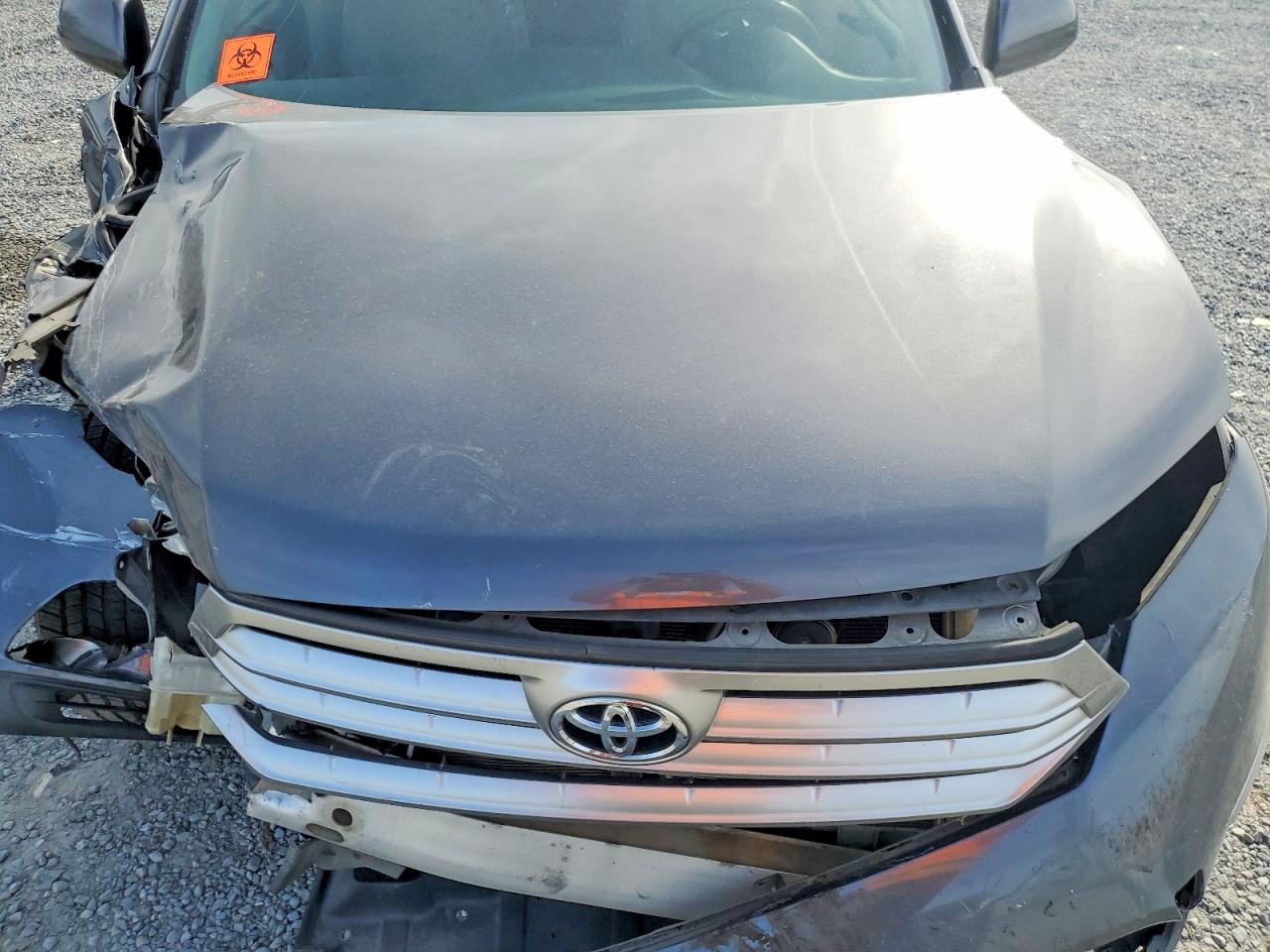 2013 TOYOTA HIGHLANDER PLUS photo 12
