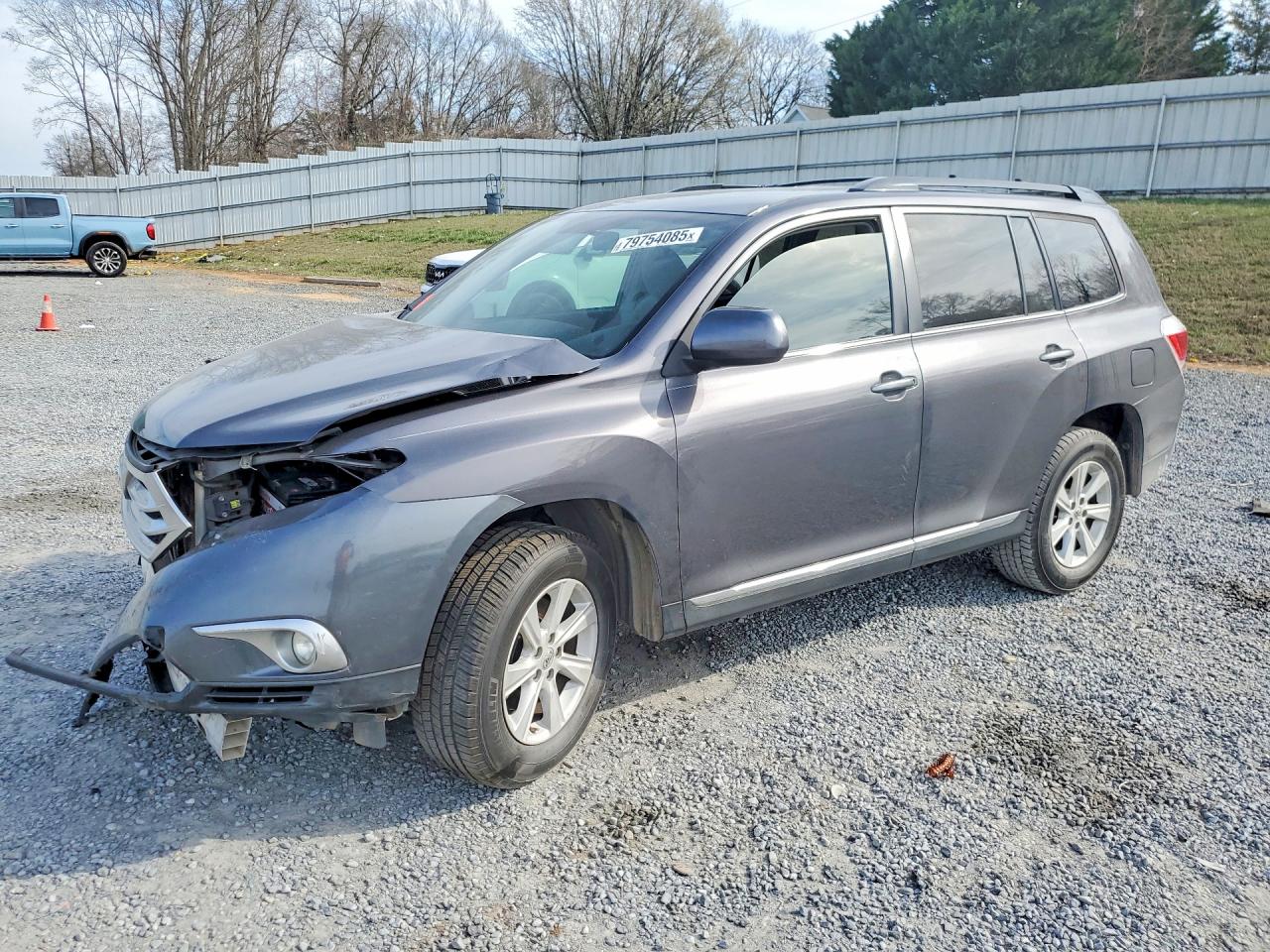 2013 TOYOTA HIGHLANDER