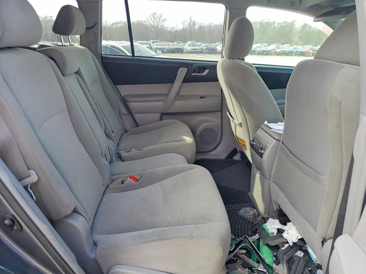 2013 TOYOTA HIGHLANDER PLUS photo 11