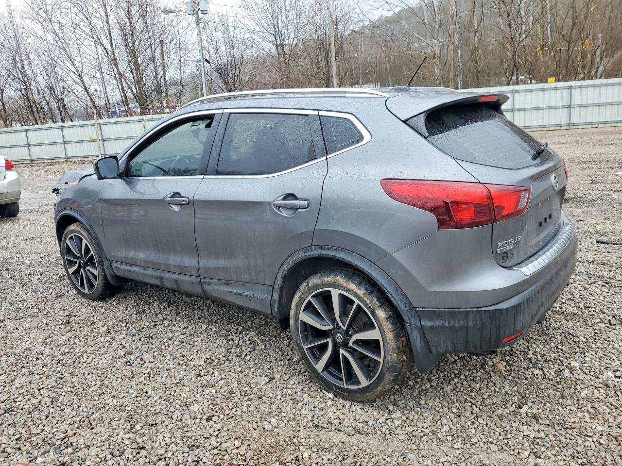 2018 NISSAN ROGUE SPORT SL photo 4