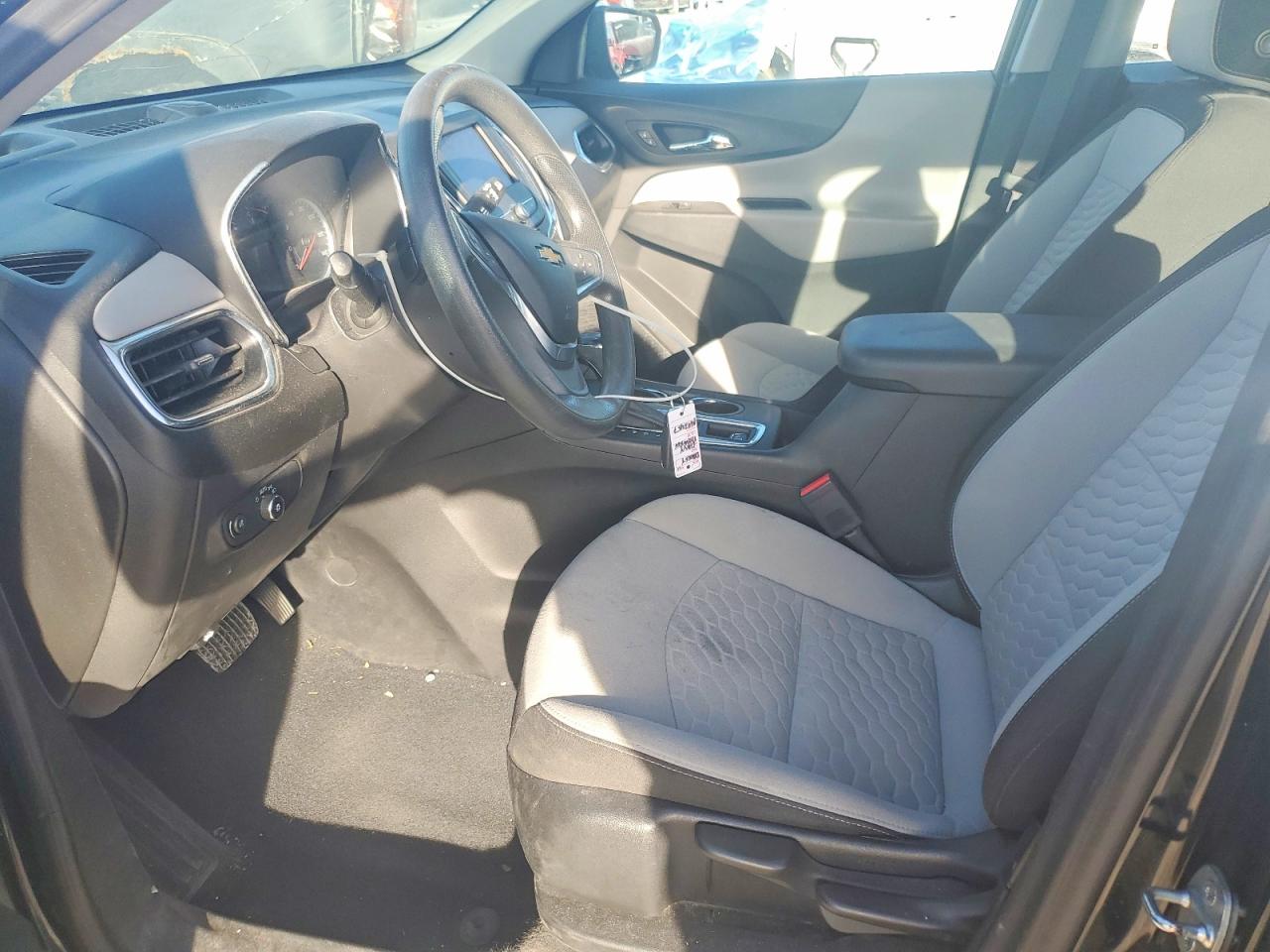 2020 CHEVROLET EQUINOX LS photo 13