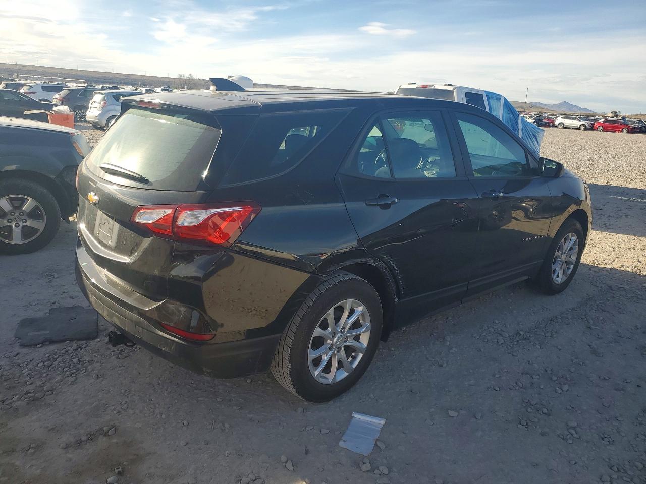 2020 CHEVROLET EQUINOX LS photo 5
