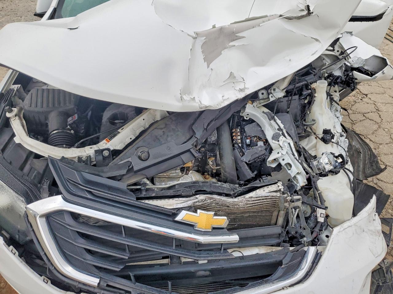 2019 CHEVROLET EQUINOX LT photo 11