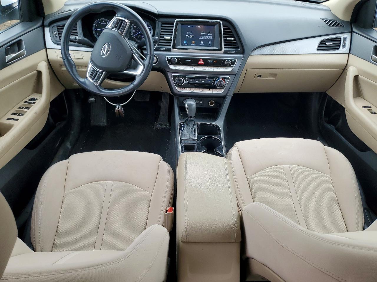 2018 HYUNDAI SONATA SEL photo 22