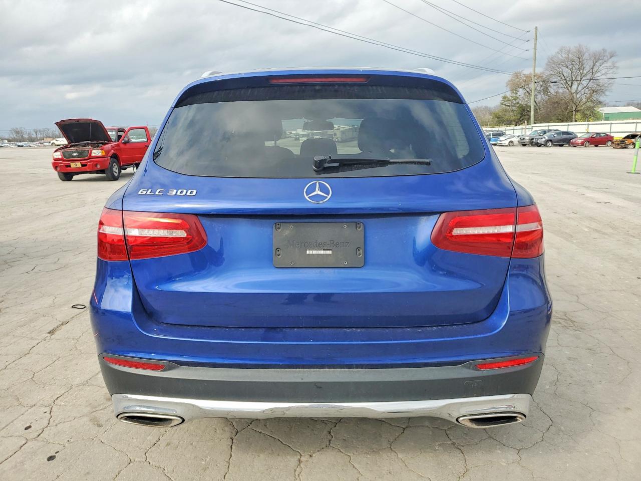 2018 MERCEDES-BENZ GLC 300 photo 6