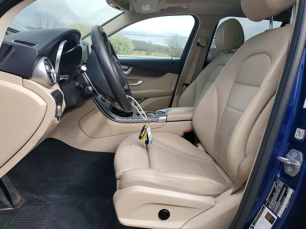2018 MERCEDES-BENZ GLC 300 photo 7
