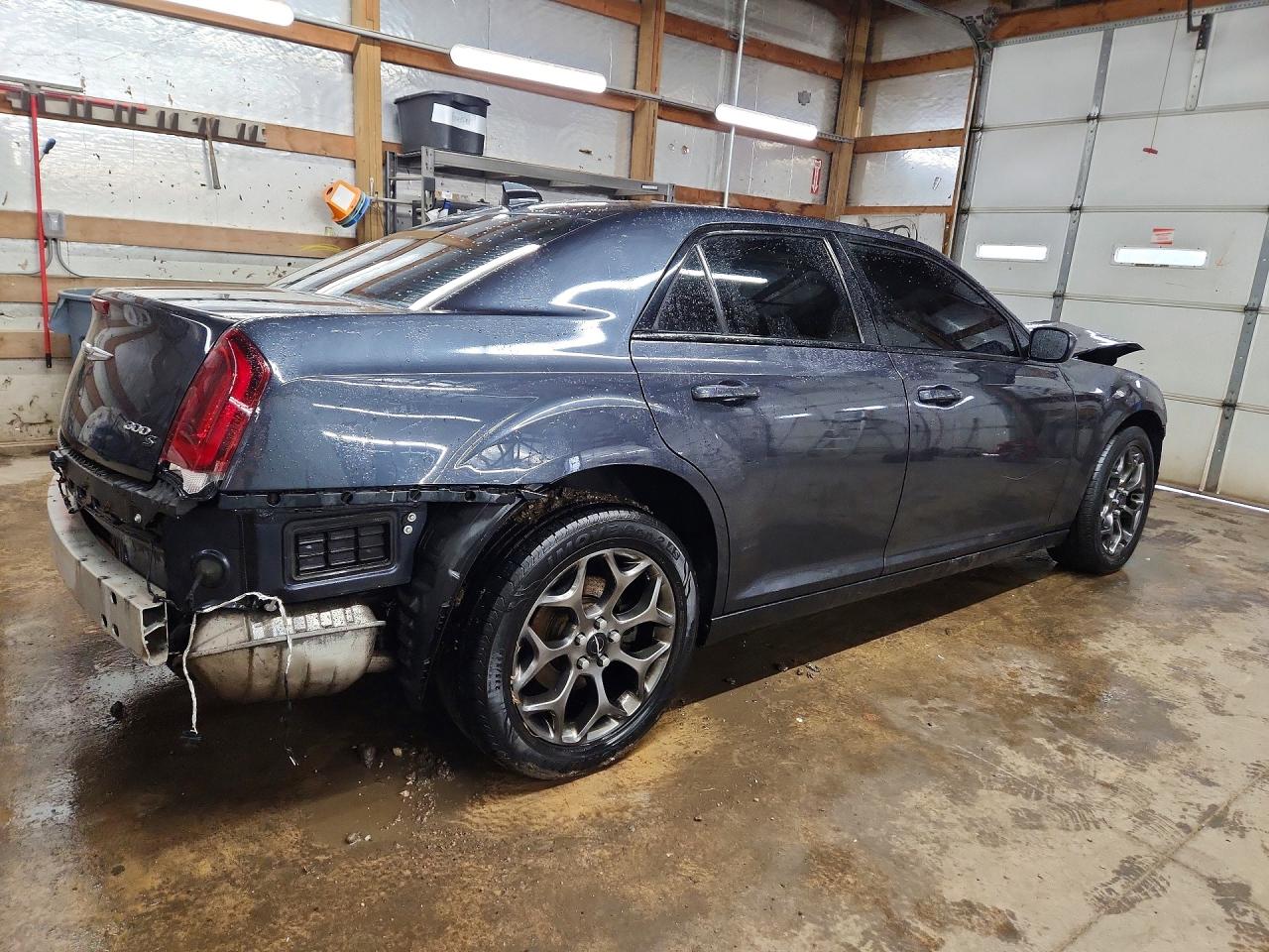2016 CHRYSLER 300 S photo 7