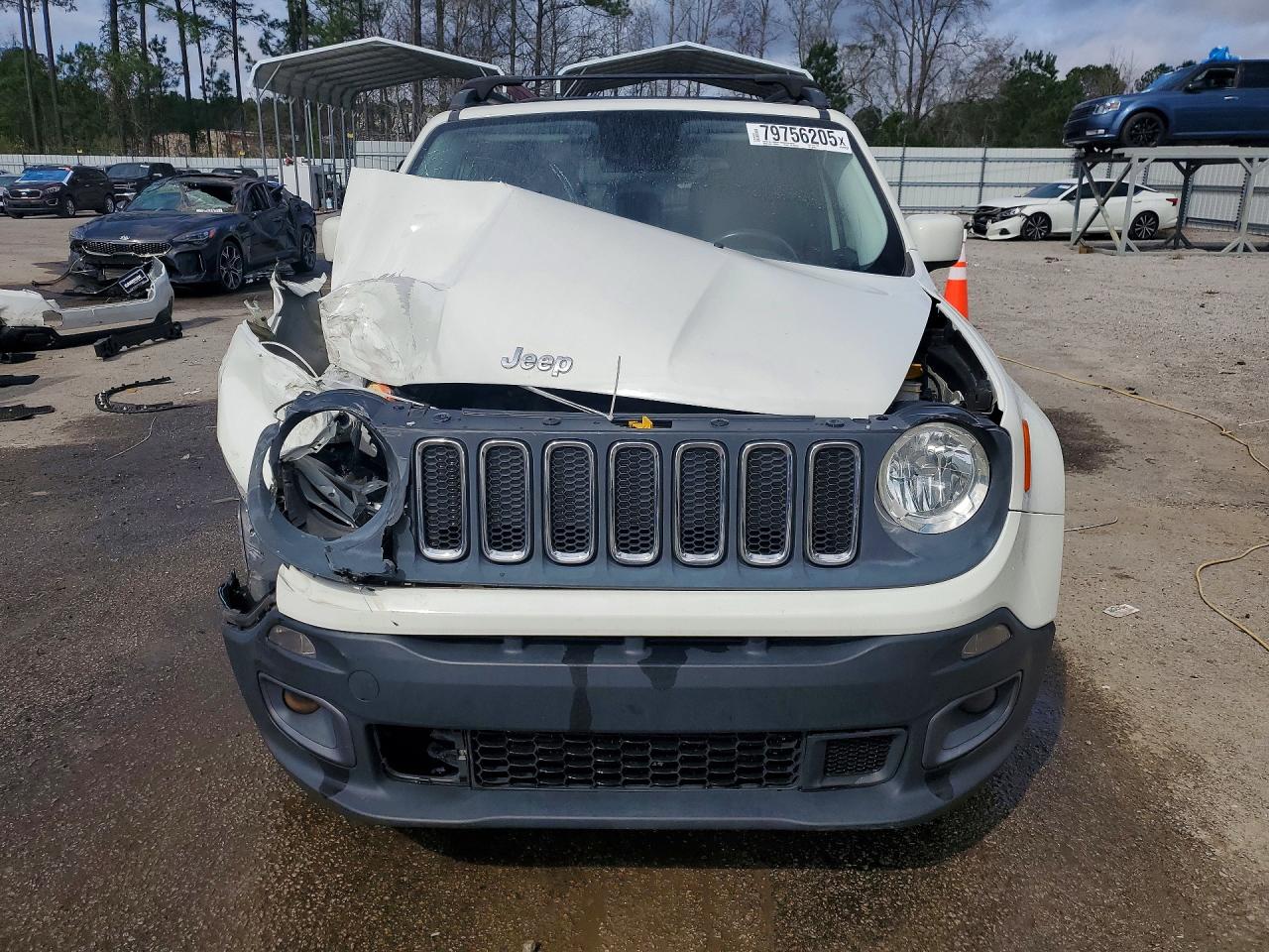 2015 JEEP RENEGADE LATITUDE photo 5