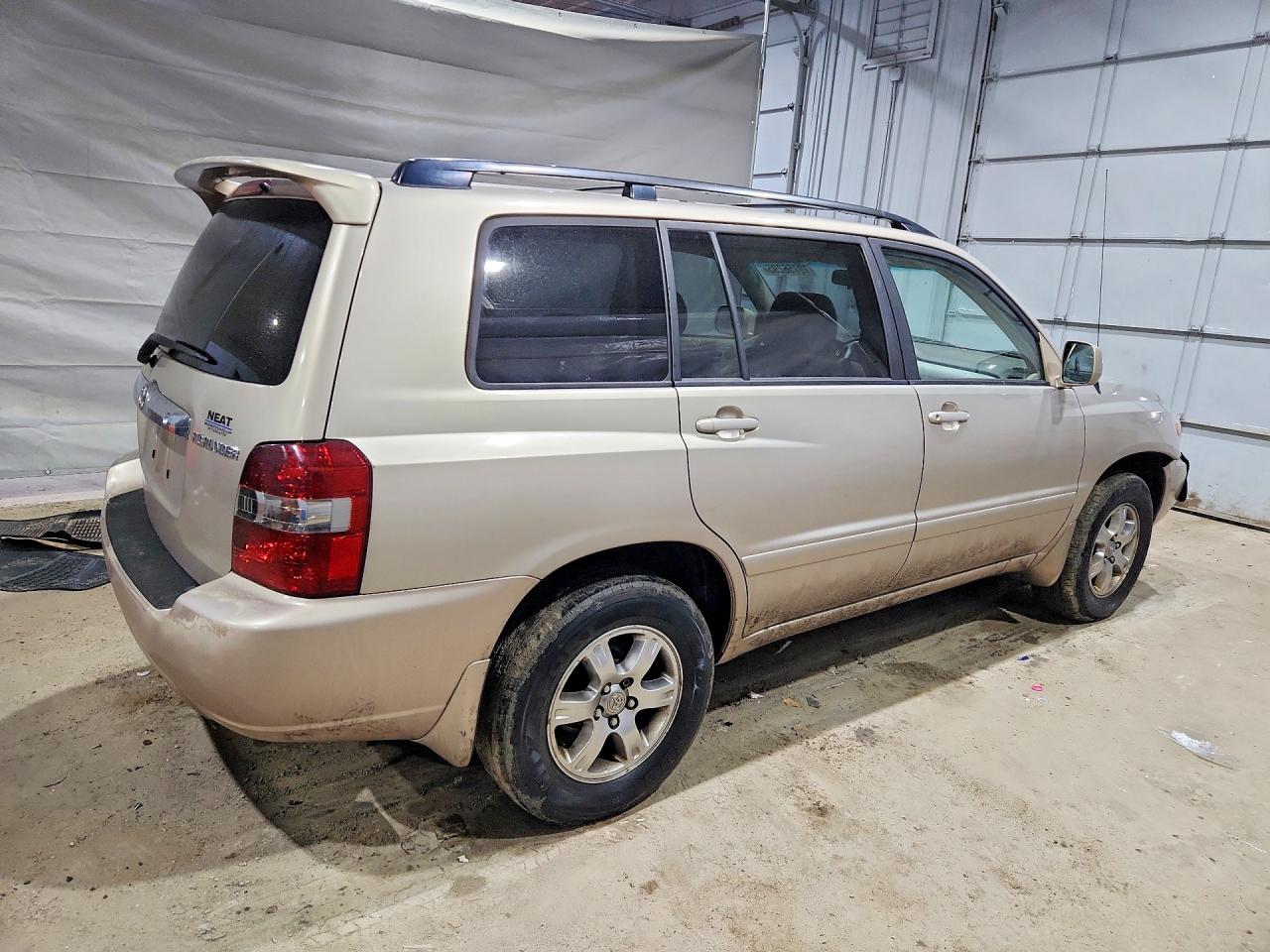 2006 TOYOTA HIGHLANDER BASE photo 3