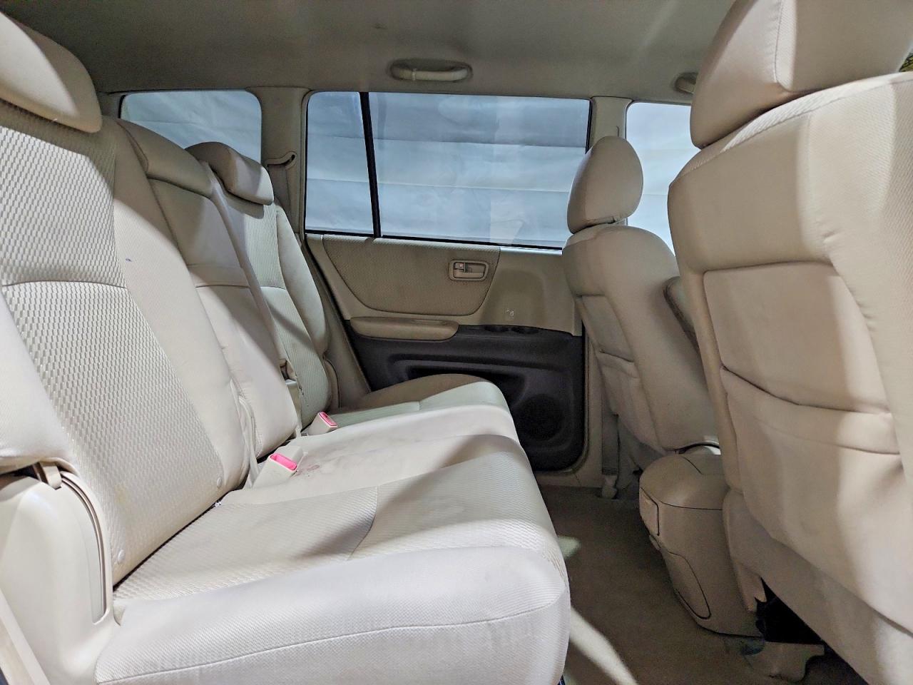 2006 TOYOTA HIGHLANDER BASE photo 11