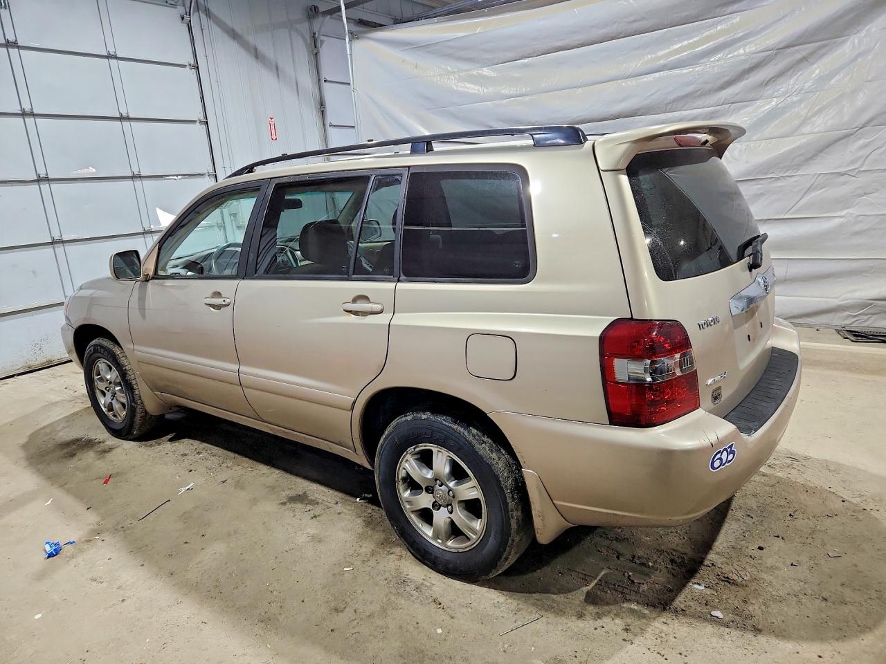 2006 TOYOTA HIGHLANDER BASE photo 2