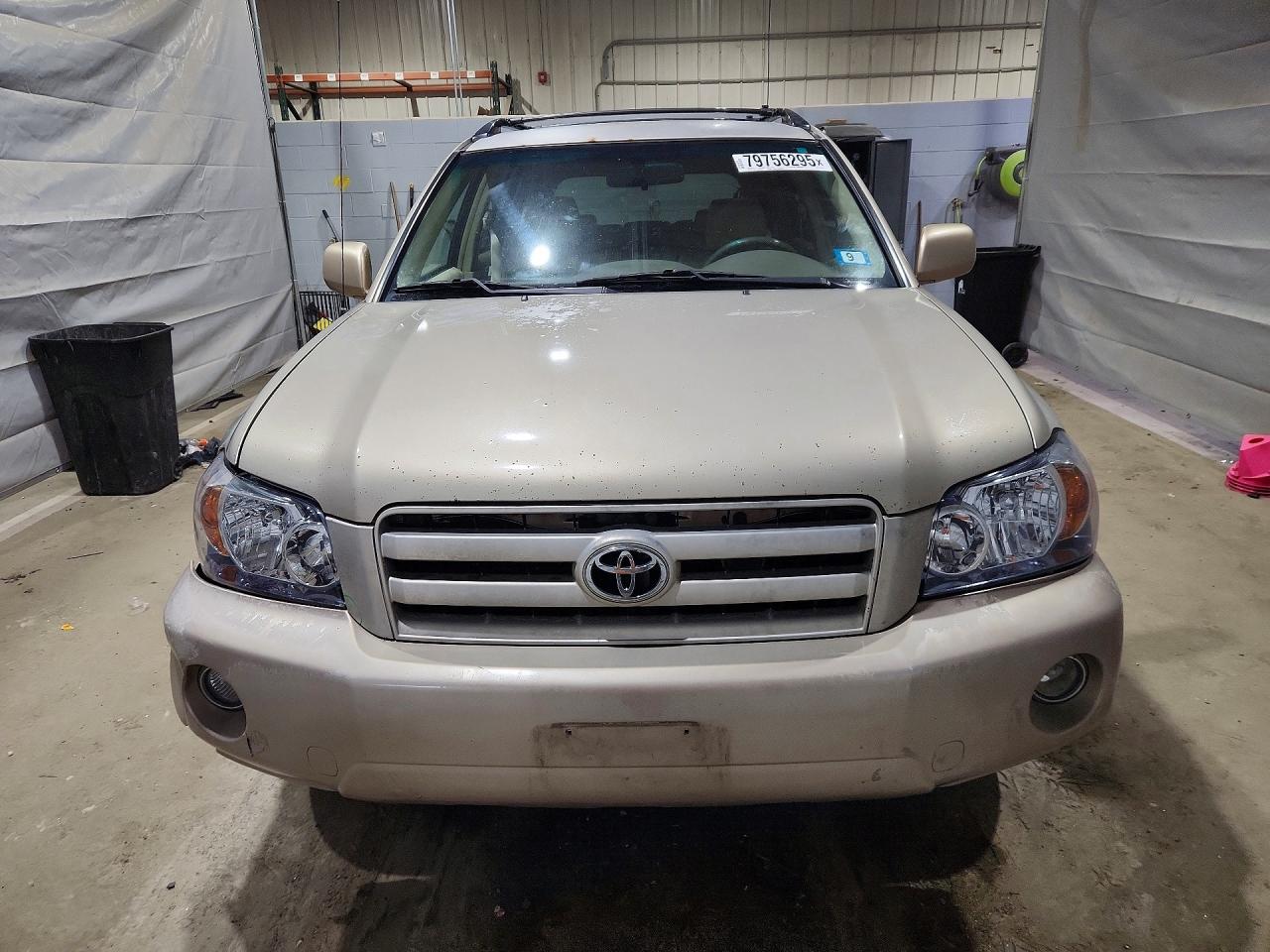 2006 TOYOTA HIGHLANDER BASE photo 5