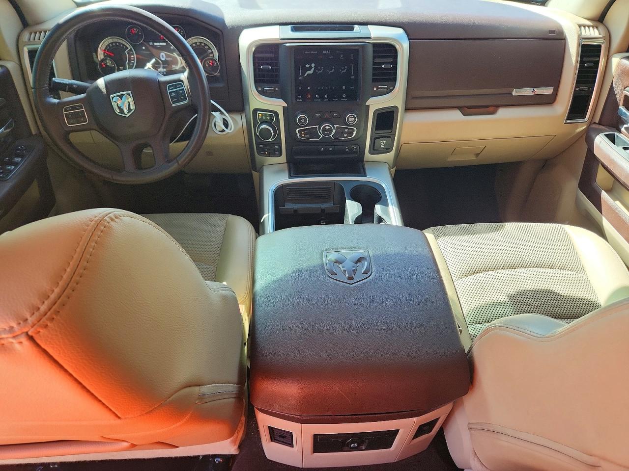 2018 RAM 1500 SLT photo 15
