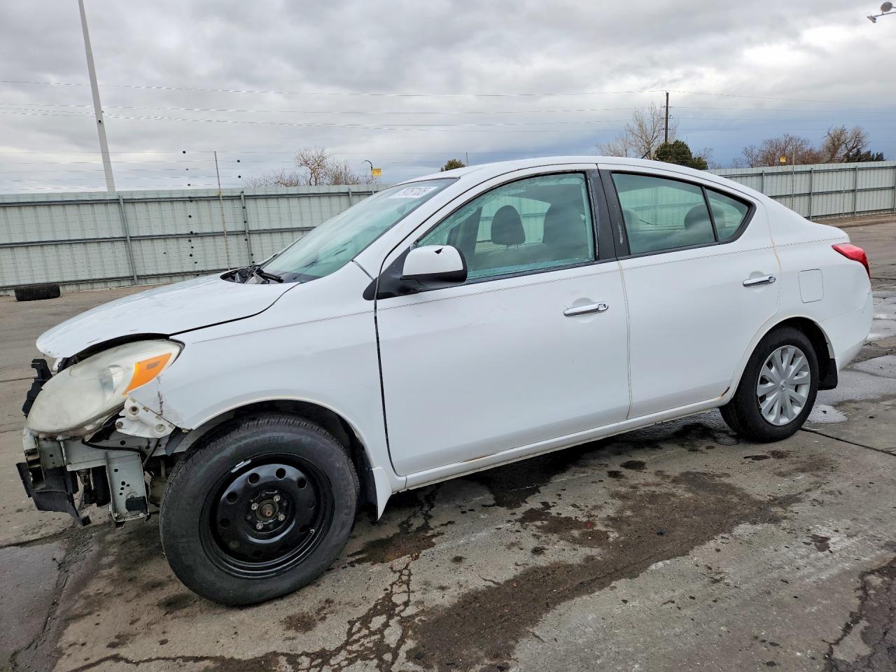 2012 NISSAN VERSA