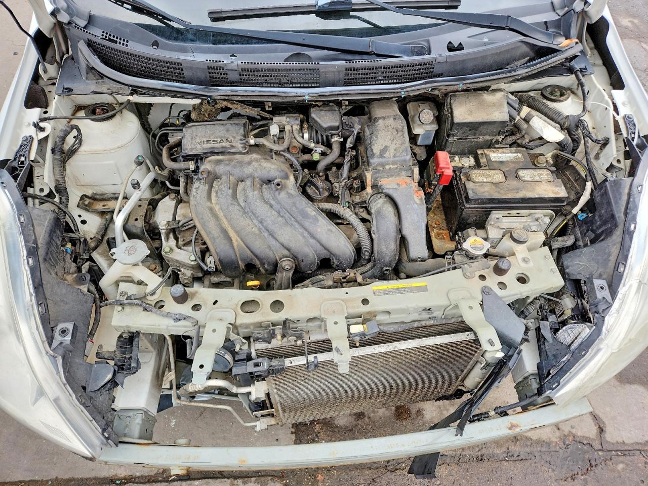 2012 NISSAN VERSA 1.6 S photo 11