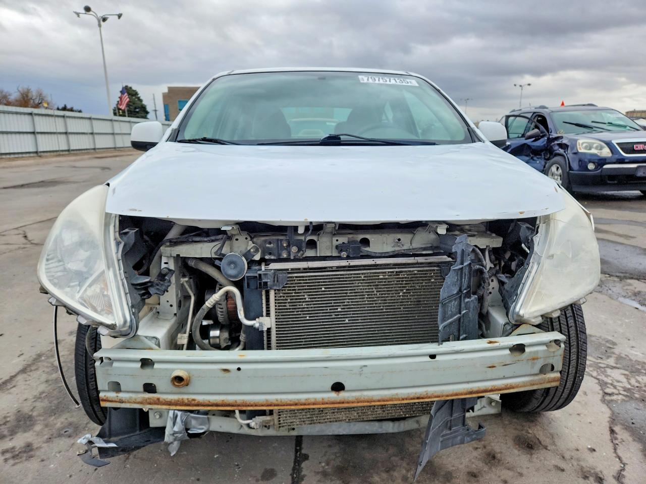 2012 NISSAN VERSA 1.6 S photo 5