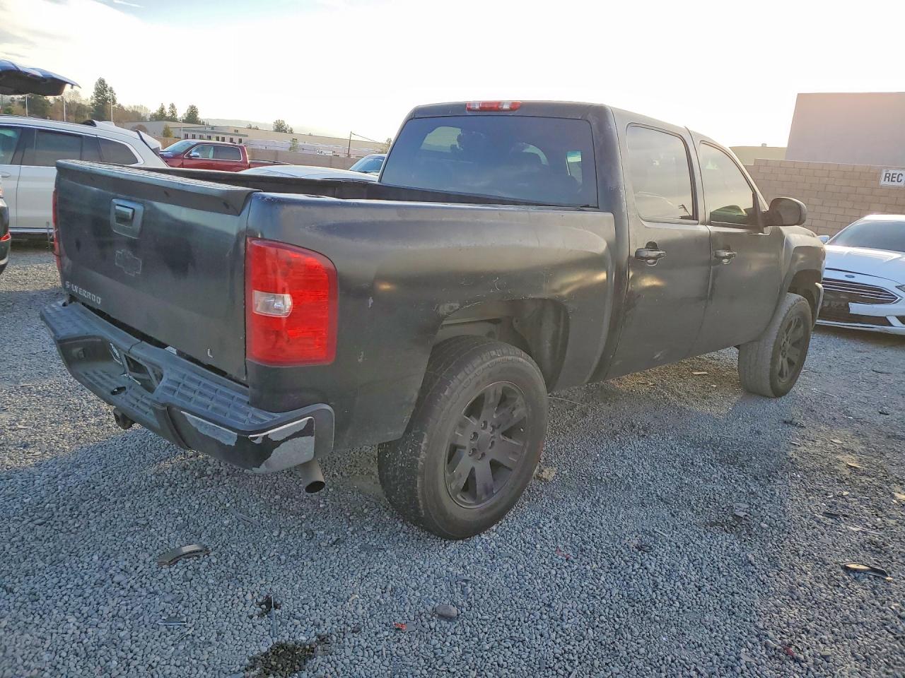 2007 CHEVROLET SILVERADO C1500 CREW CAB photo 5