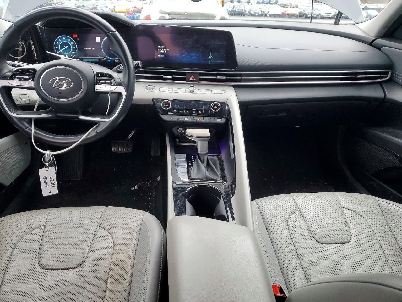 2022 HYUNDAI ELANTRA LIMITED photo 22