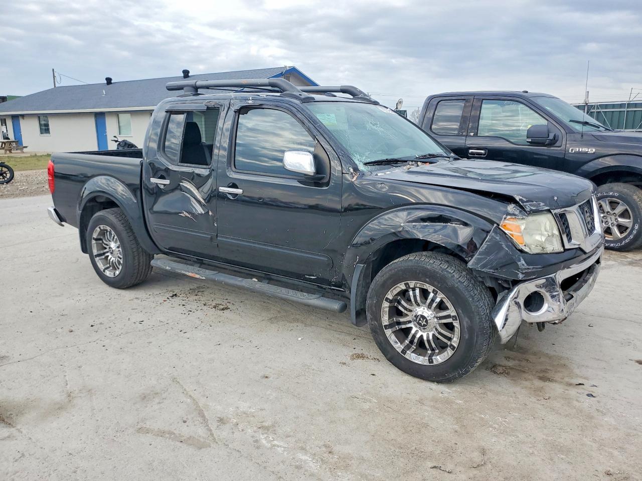 2011 NISSAN FRONTIER S photo 4