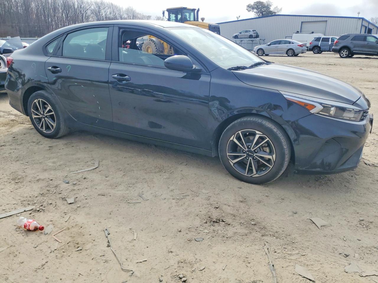 2023 KIA FORTE LXS photo 7