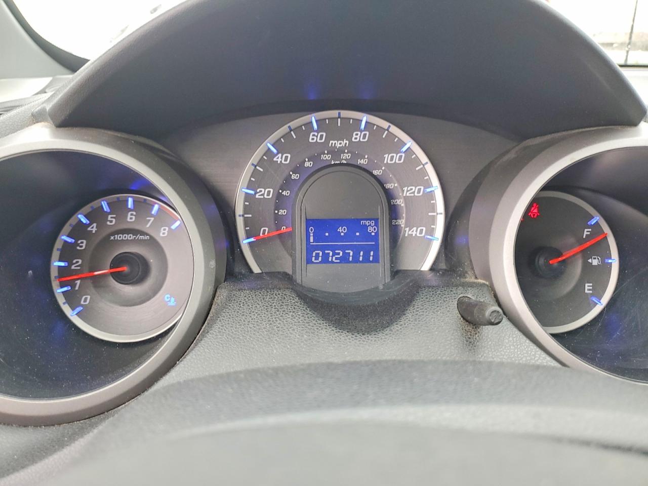 2011 HONDA FIT photo 9