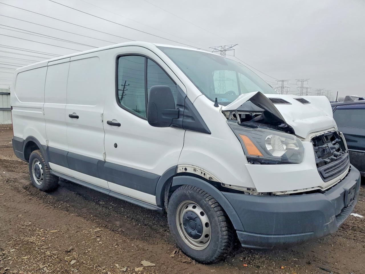 2017 FORD TRANSIT T-250 photo 10