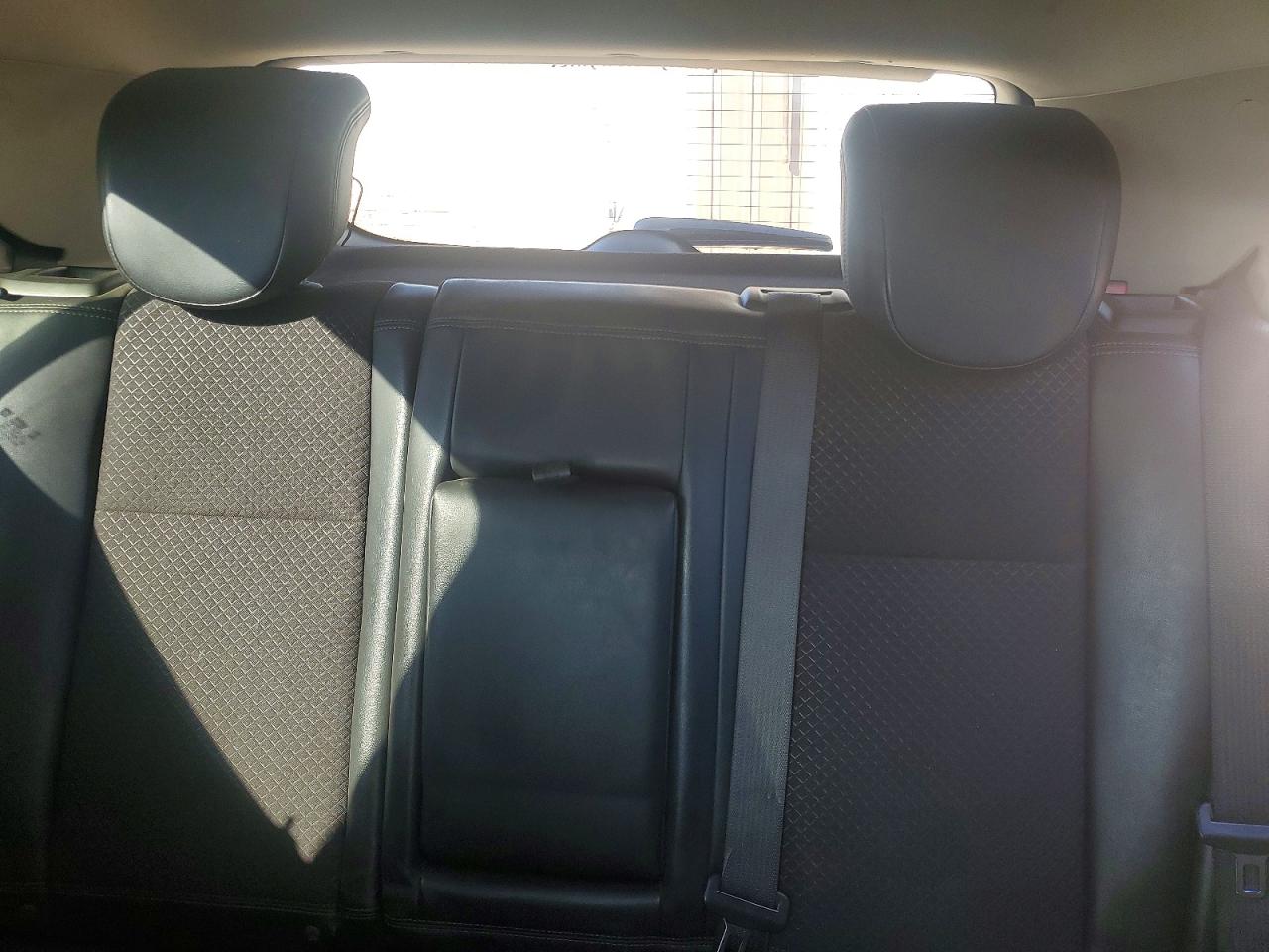 2020 BUICK ENCORE PREFERRED photo 10