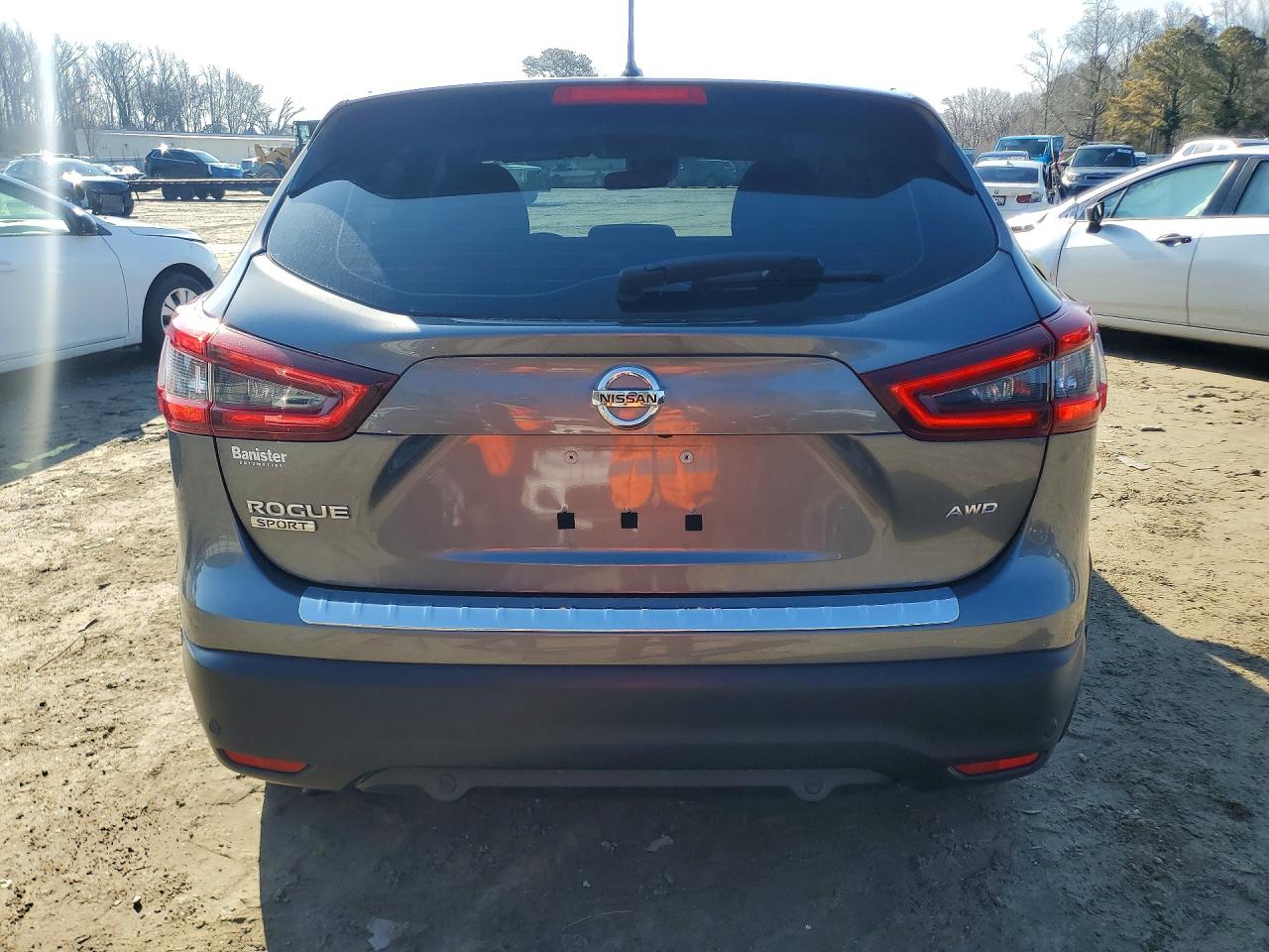 2020 NISSAN ROGUE SPORT S photo 6