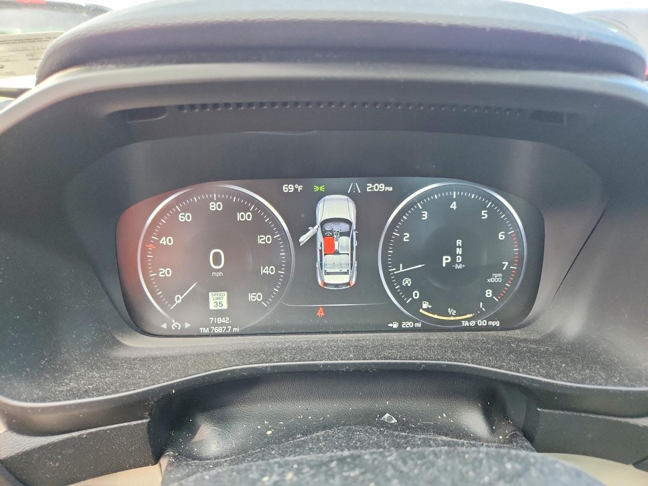 2020 VOLVO XC40 T5 INSCRIPTION photo 9
