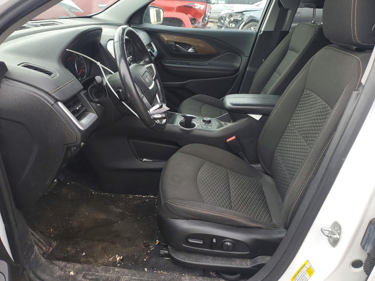 2019 GMC TERRAIN SLE photo 7
