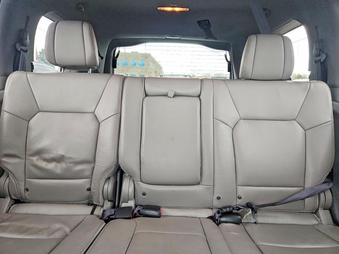 2012 HONDA PILOT EXLN photo 10