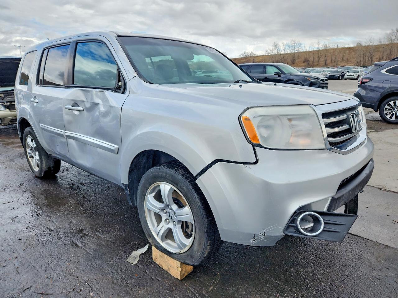 2012 HONDA PILOT EXLN photo 4